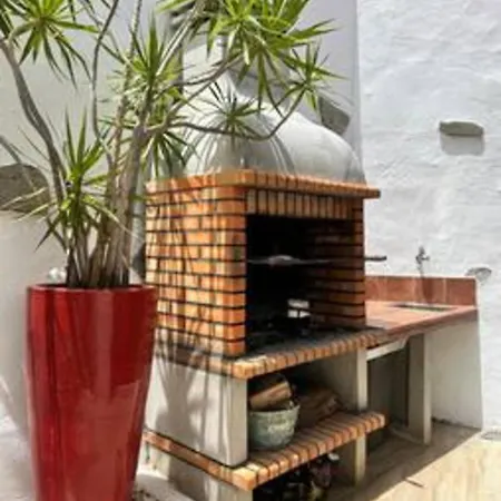 بيت للعطل Maravilloso Chalet Con Piscina. لا لاغونا