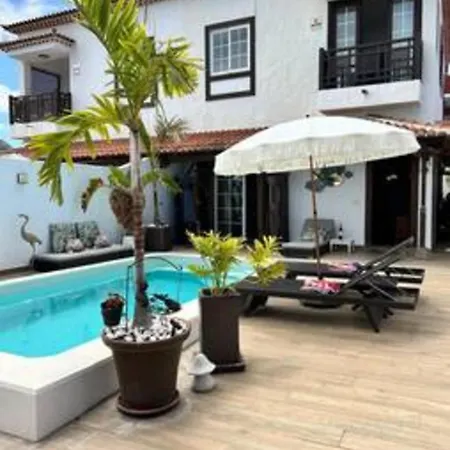 Maravilloso Chalet Con Piscina. * لا لاغونا